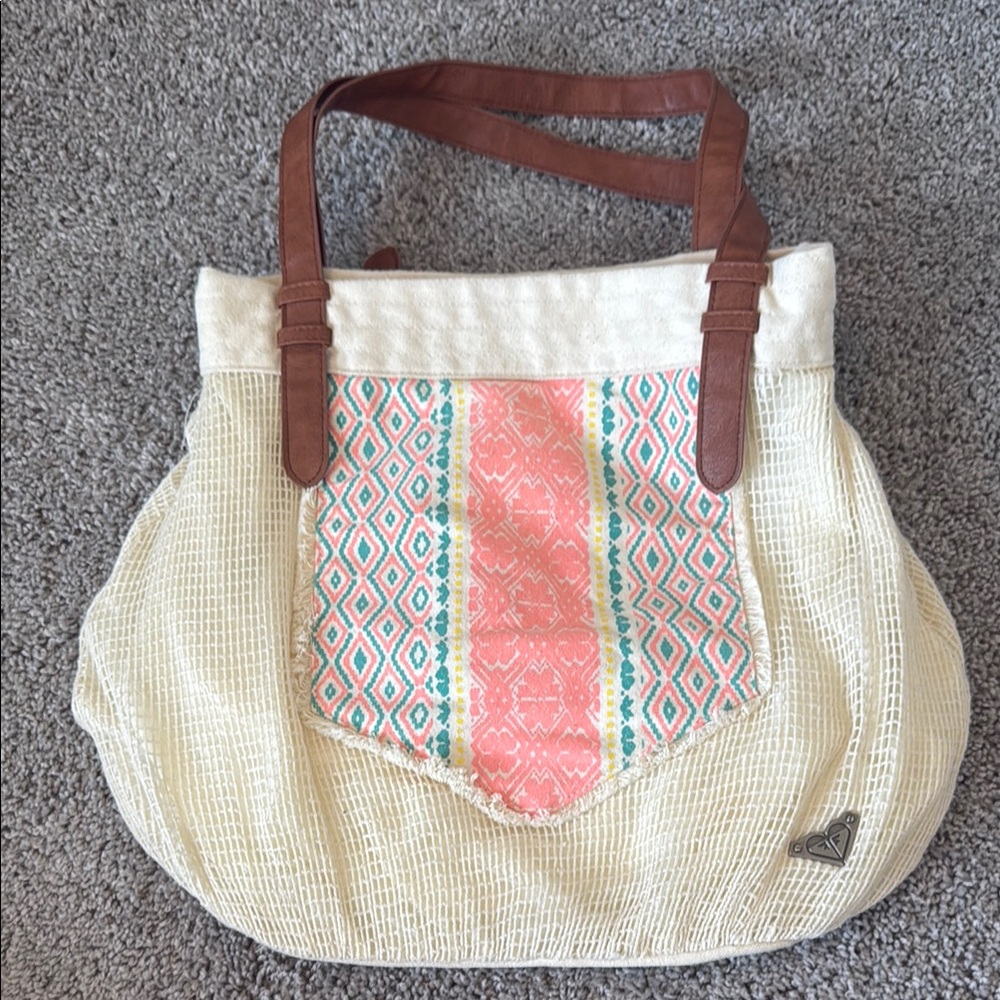 Roxy Cream and Pink Shoulder Bag with Geometric Design